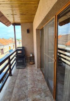 Moldova Noua Casa | Casa Mio