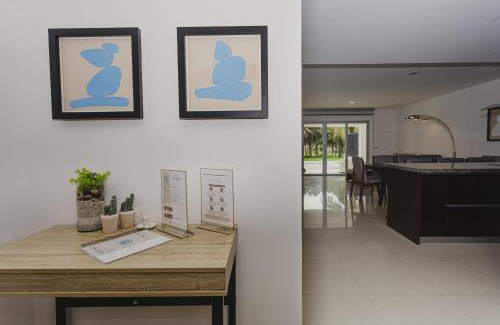 Jimenez Apartamento | Casa Mistica 703 N condo