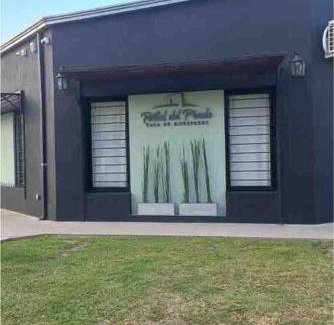San Nicolás de los Arroyos Casa | Casa moderna y amplia con patio y cochera techada