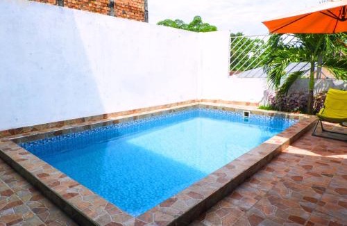 Belén Casa | Casa moderna con Piscina, Iquitos