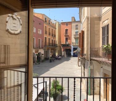 Castello d'Empuries Apartamento | Casa Moner Loft edifici històric centre medieval de Castelló