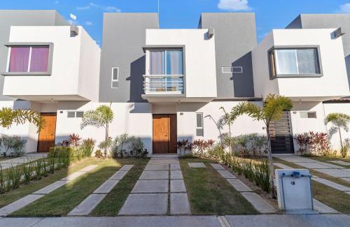 Valle de Banderas Casa | Casa Monstera Bahia