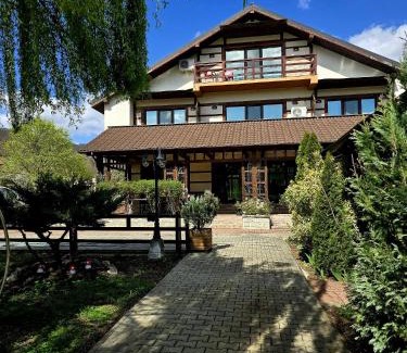 Eselnita Casa | Casa Mont Blanc