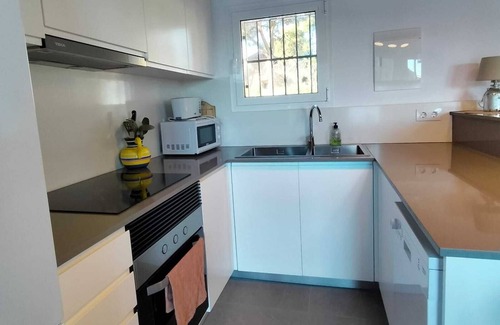 Denia Chalet De Esquí | Casa Montgó Ideal Para Paseos por la Montaña y a Pocos Minutos del Centro