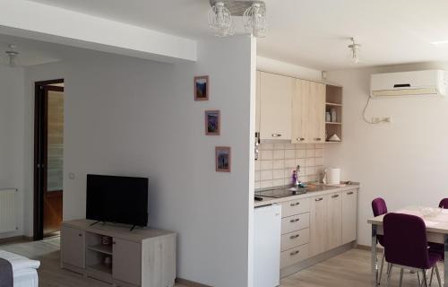 Borsa Casa | CASA MONTIS