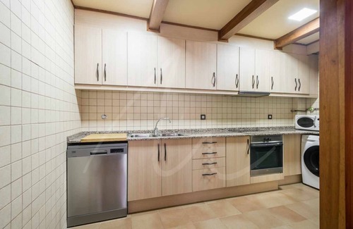 Las Bordas Casa | Casa Montjòia by SeaMount Rentals