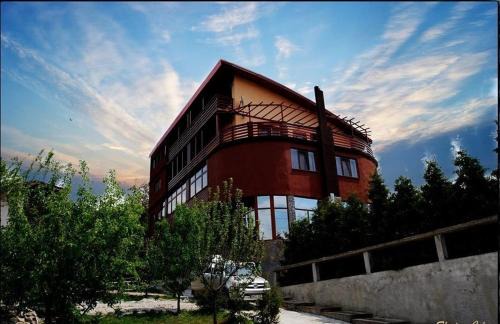 Moroeni Casa | Casa Moroeni