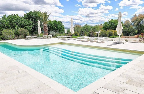 Monsano Casa | Casa Mortella E: A graceful two-story apartment that is part of an ancient manor house, with Free WI-FI.