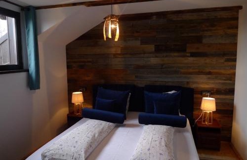 Cartisoara Casa | Casa Mosului - Transfăgărășan Bed & Breakfast