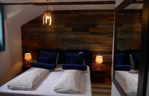 Cartisoara Casa | Casa Mosului - Transfăgărășan Bed & Breakfast