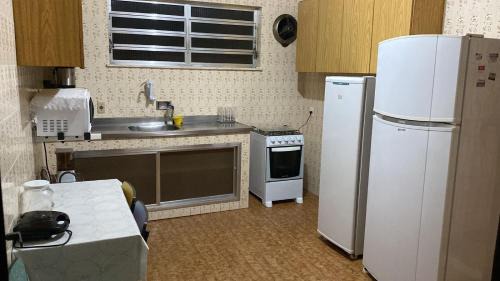 Coqueiral Casa | Casa muito espaçosa privativa com Piscina, Churrasqueira e área gourmet