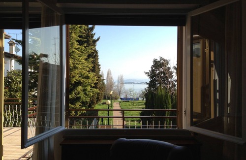 Rivoltella Villa | Casa Munda Desenzano - Una terraza en el lago
