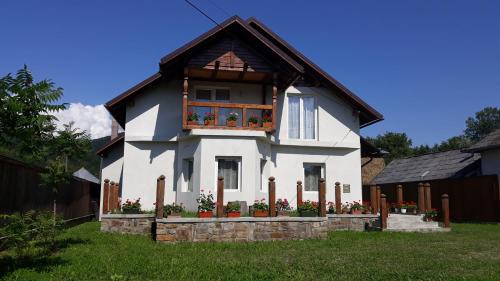 Vadu Izei Casa | Casa Muntean
