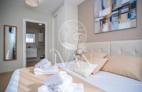 Cabanes Apartamento | Casa Mural Ivan Luxury Homes 6ªPlta Norte 1ªLinea
