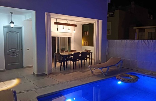 Punta Umbria Chalet De Esquí | Casa Alhamar con piscina privada