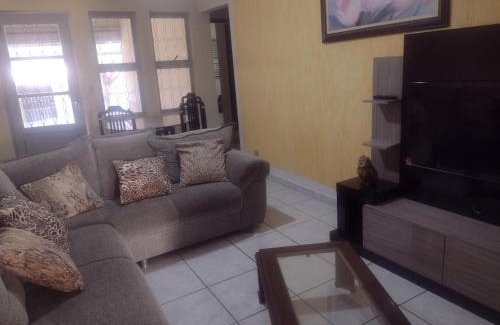 Sao Pedro Casa | Casa na área central com 3 quartos