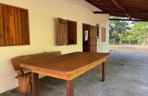 Caicara Casa | Casa na lagoa azul