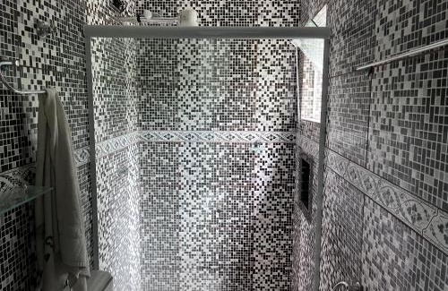 Tesouro da Colina Cabina | Casa na mata
