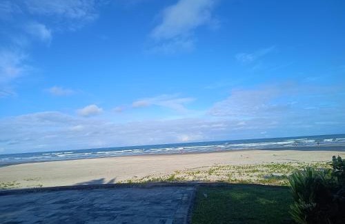 Jardim Imperador Casa | Casa na Praia Grande a 400 mts da praia