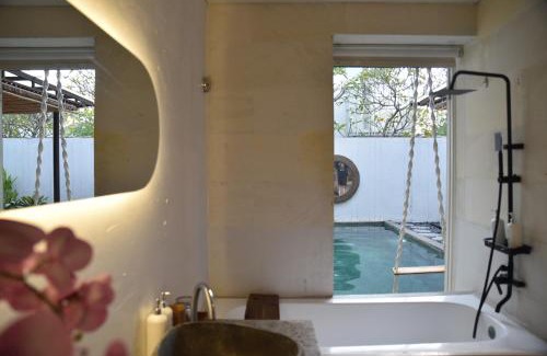 Mumbul Villa | Casa Nakoa 2BR With Private Pool