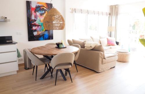 El Albir Apartamento | Casa Narú Albir, duplex appartement met ruim terras en buitenkeuken