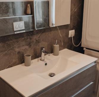 Mantua Apartamento | Casa Ndoi