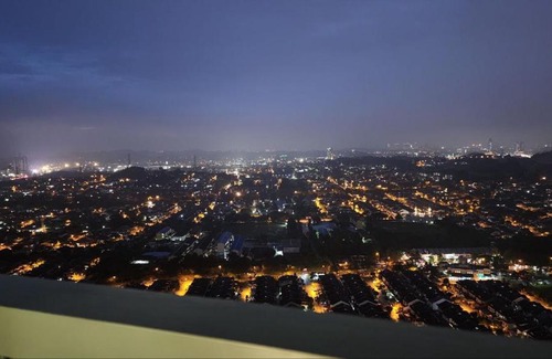 Sungai Tangkas Apartamento | Casa Neesa Homestay @ Vista Bangi