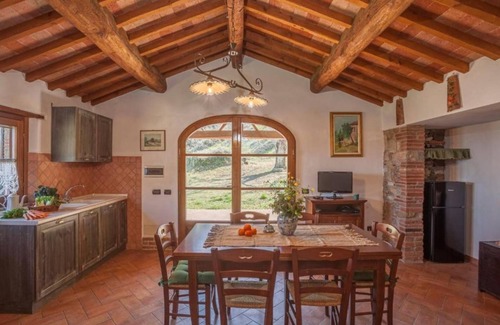 Sassetta Villa | Casa Nel Bosco - Dos Habitaciones Piso, Capacidad 4