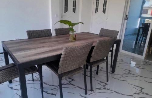 Tarrafal Apartamento | Casa Nela grand balcon vitré