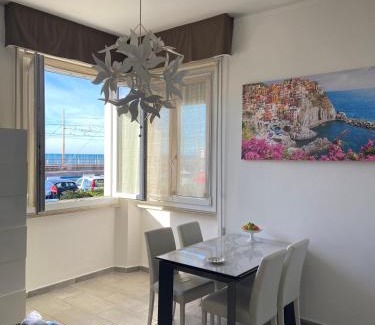Lavagna Apartamento | casa Nenne appartamento con due camere da letto