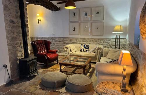 La Carroja Casa | CASA NICOLE Naturaleza, Montañas y Piscina Privada en Alicante