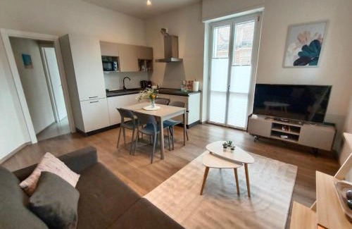 Bra Apartamento | Casa Nina NUOVO Appartamento in centro di Bra
