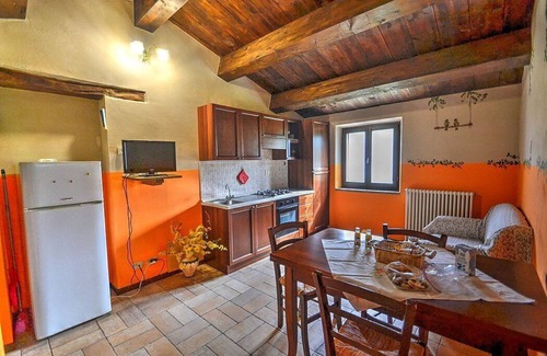 Sarnano Casa | Casa Noriana B: un apartamento característico y acogedor situado en una zona tranquila.