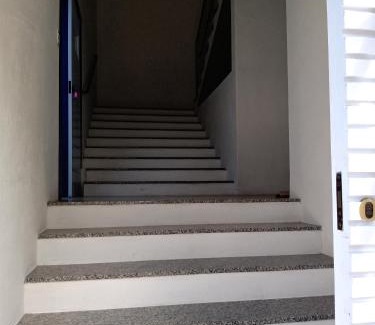 Ouro Preto Apartamento | Casa nova com suítes amplas