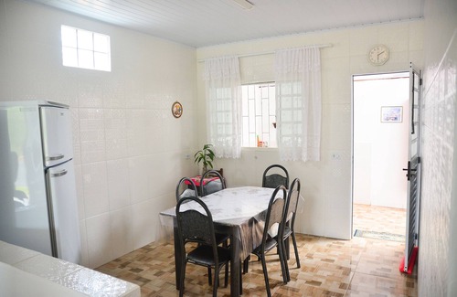 Vargem Casa | Casa Nova Confortável em Lugar Tranquilo