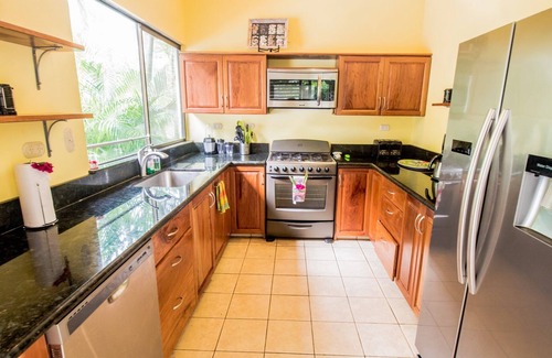 Playa Avellanas Casa | Casa Oasis Avellanas - Large Tropical Villa with Pool, Walk to Beach 4Bd/5ba