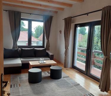 Cartisoara Casa | Casa Oaspeti Transfagarasan