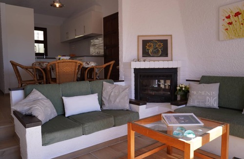 Torroella de Montgri Casa | Casa Ogassa - L'Estartit, Torre Vella