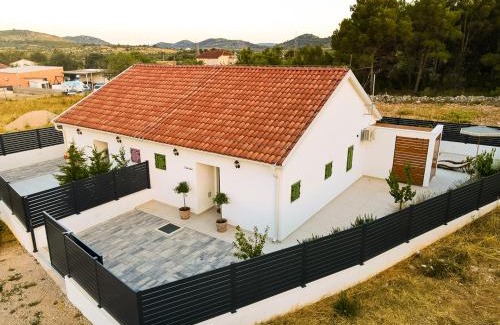 Bilice Apartamento | Casa Olive