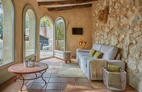 Canyelles Casa | Casa Olivo at Masia Nur Sitges, Adults only