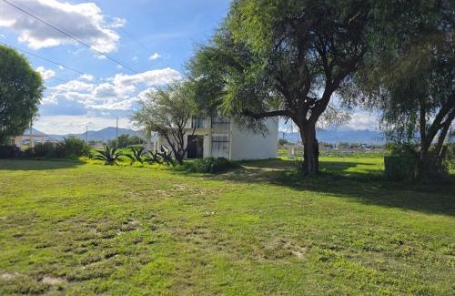 Ixmiquilpan Casa | Casa Olivo, Sala a doble altura