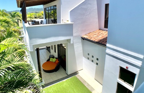 Carara Condominio | Casa Once -Large 6 BR Ocean View Casa - Piscina privada - Frente a la playa