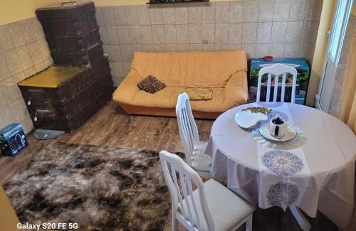 Sarmizegetusa Casa | Casa OPRIȚA