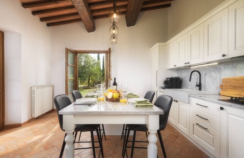Castelmuzio Villa | Casa Ora d’Oro - PANORAMIC VIEWS / POOL / PRIVATE GARDEN