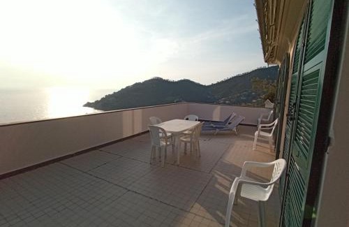Bonassola Apartamento | Casa Orchidea - Vista Mare meravigliosa