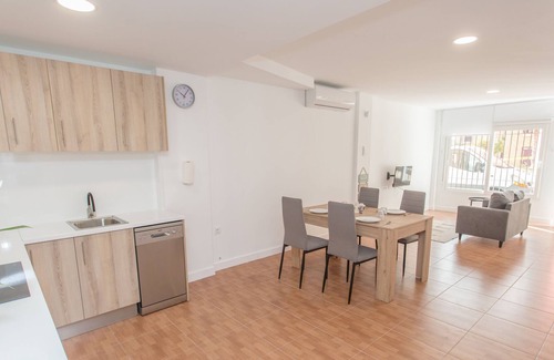 Pobles de l'Oest Casa | Casa Orrente, en Valencia fácil de aparcar, junto a la Feria