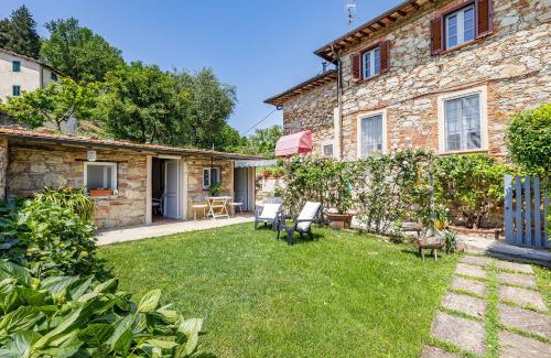 Camaiore Villa | Casa Ortomaggiore With Pool & Sauna