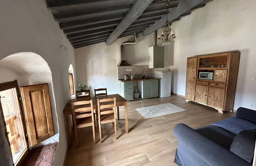 Panzano in Chianti Apartamento | CasaOsci: Apartamento acogedor con vistas a los viñedos en el corazón de Chianti