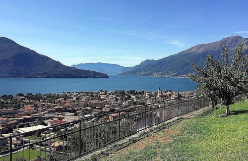 Vercana Casa | Casa Osmanto L: un apartamento agradable y acogedor ubicado a poca distancia de las orillas del lago de Como.