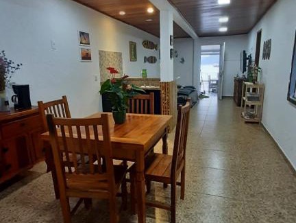 Biscaia Casa | Casa pé na areia em Angra dos Reis